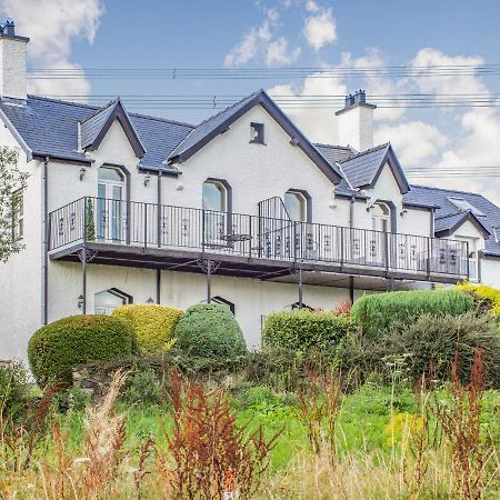 Villa Menai View Llanfairpwllgwyngyll Exterior foto
